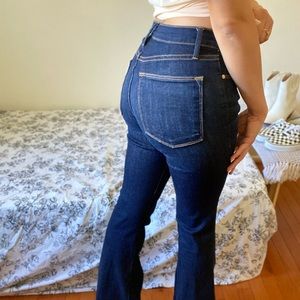 FRAME flare dark wash jeans